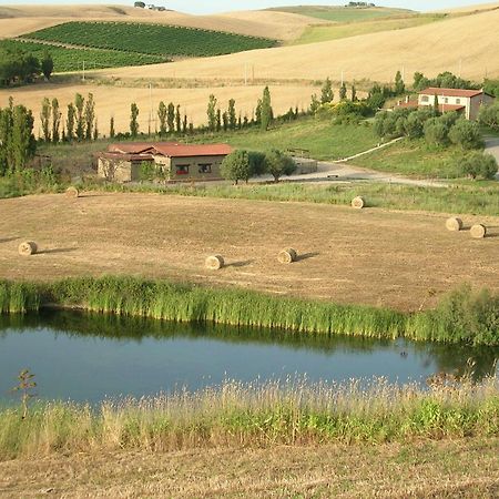 Casale Farnesiana B&B Tarquinia Buitenkant foto