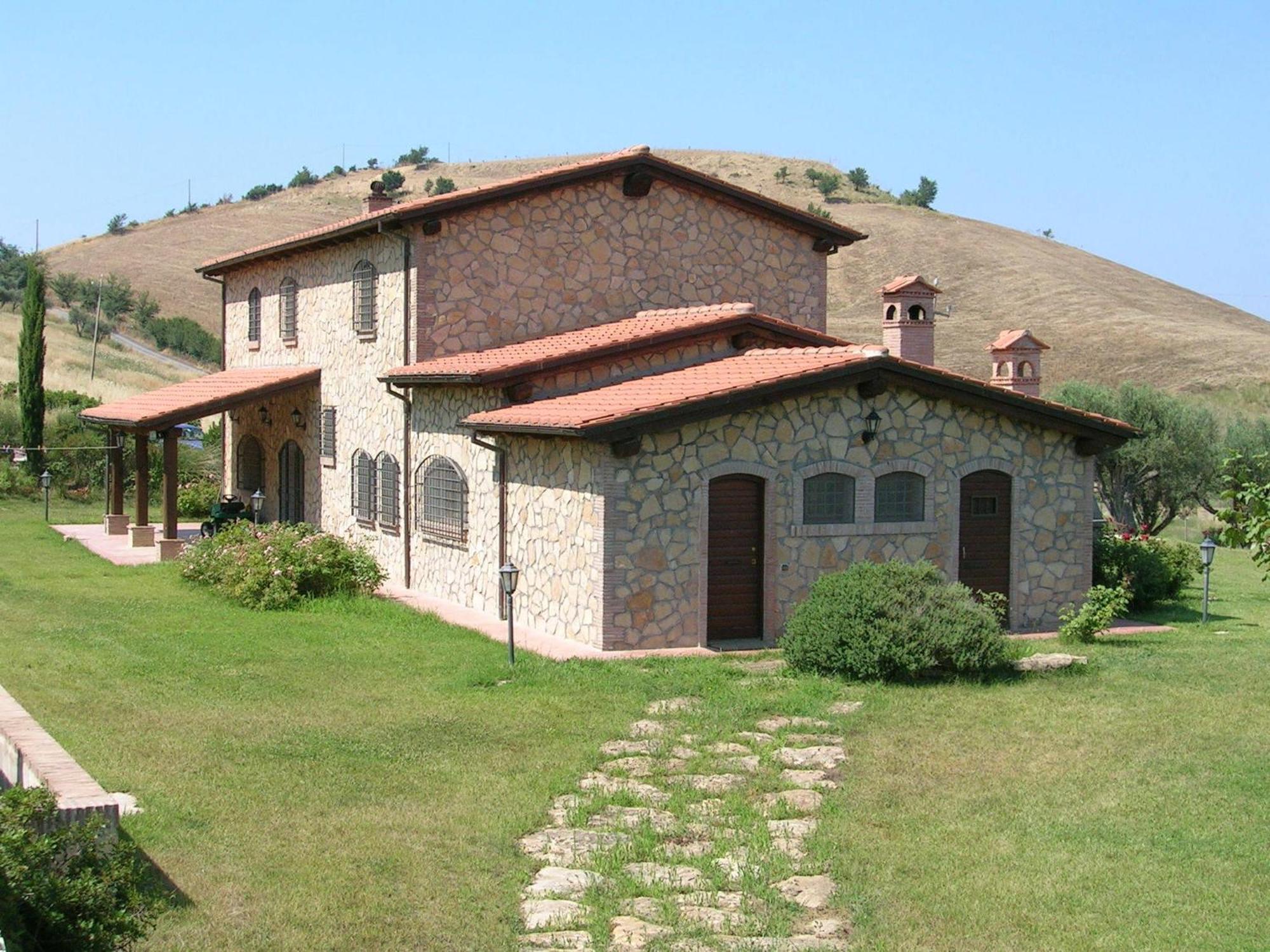 Casale Farnesiana B&B Tarquinia Buitenkant foto